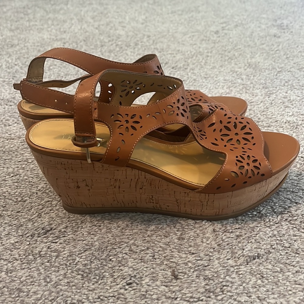 Wedges - Picture 2 of 3